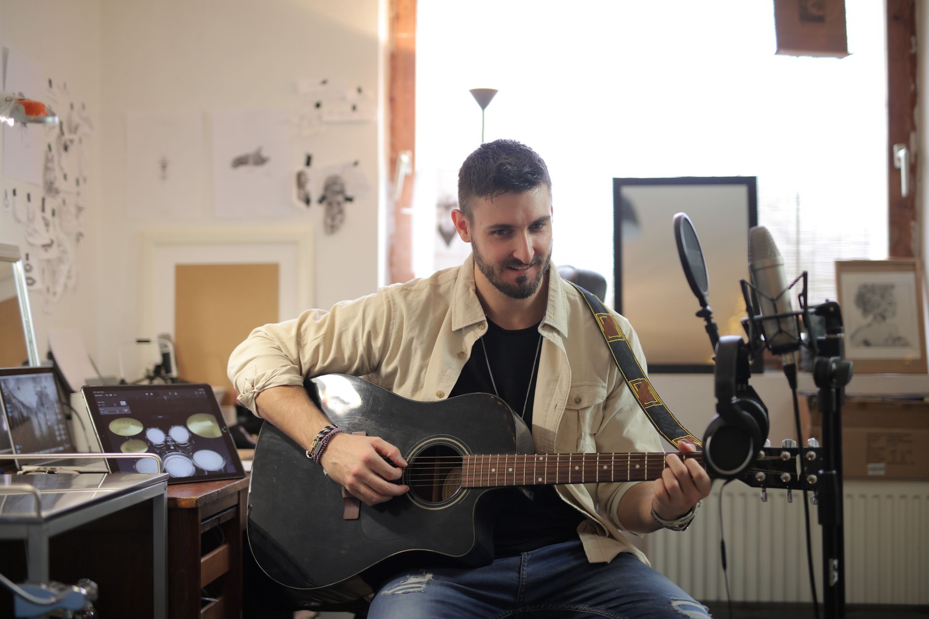 Happy acoustic guitar instrumental mp3 download for videos