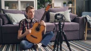 Free background music for vlogs: finding safe, no-copyright audio