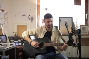 Happy acoustic guitar instrumental mp3 download for videos